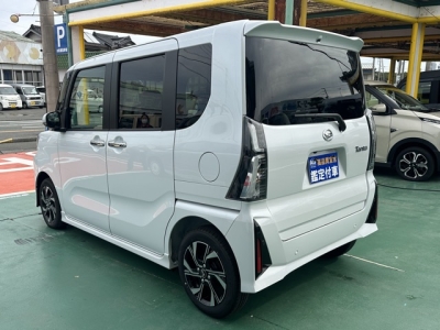 タントカスタム(ダイハツ)届出済未使用車 後方