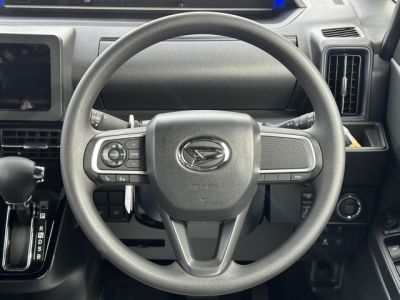 タントカスタム(ダイハツ)届出済未使用車 内外装写真