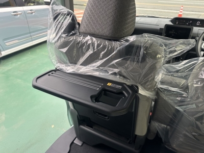 タント(ダイハツ)届出済未使用車 内外装写真他１