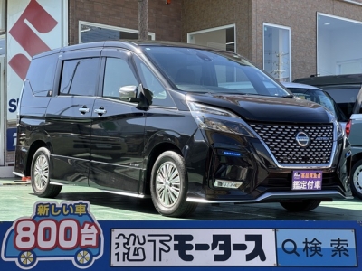 セレナ(ニッサン)中古車 全体