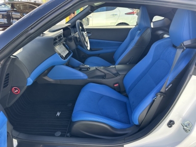 フェアレディZ(ニッサン)中古車 前席内装