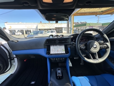 フェアレディZ(ニッサン)中古車 後席内装