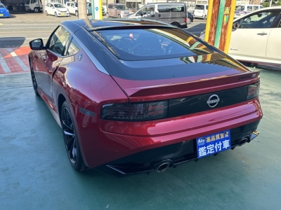 フェアレディZ(ニッサン)中古車 後方
