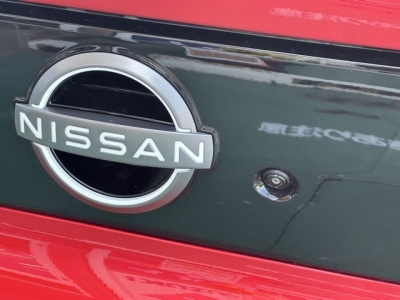 フェアレディZ(ニッサン)中古車 後席から見た前席