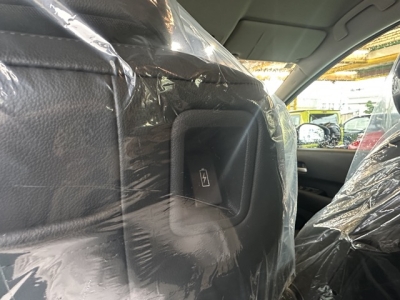 新型フリード(ホンダ)登録済未使用車 内外装写真他１