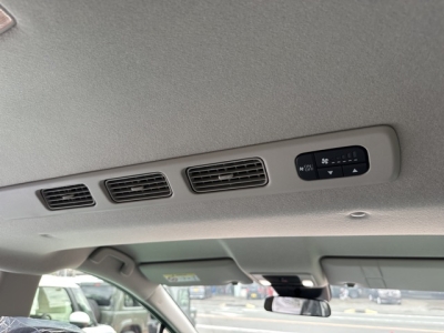 新型フリード(ホンダ)登録済未使用車 内外装写真他２