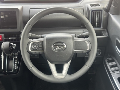 タントカスタム(ダイハツ)届出済未使用車 内外装写真他１