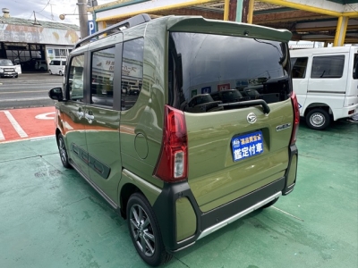 タントファンクロス(ダイハツ)届出済未使用車 後方