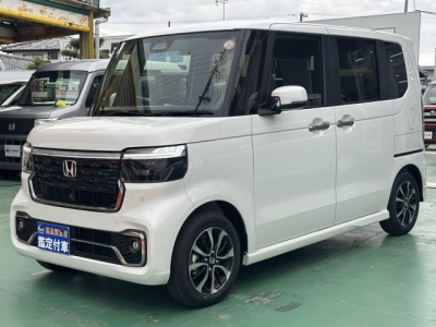 新型N-BOX(ホンダ)届出済未使用車 前方