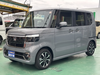 新型N-BOX(ホンダ)届出済未使用車 前方
