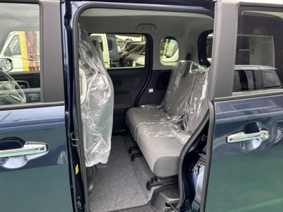 ワゴンＲスマイル(スズキ)届出済未使用車 後席内装