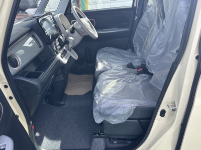 ワゴンＲスマイル(スズキ)届出済未使用車 前席内装