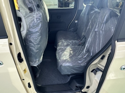 ワゴンＲスマイル(スズキ)届出済未使用車 後席内装