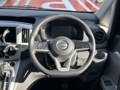 NV200バネットワゴン(ニッサン)登録済未使用車 内外装写真