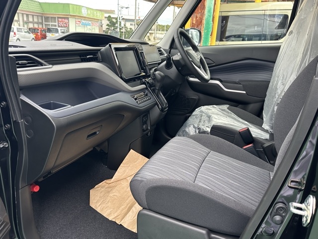 ソリオ(スズキ)新車見本展示無 3