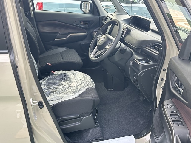 ソリオ(スズキ)新車見本展示無 15