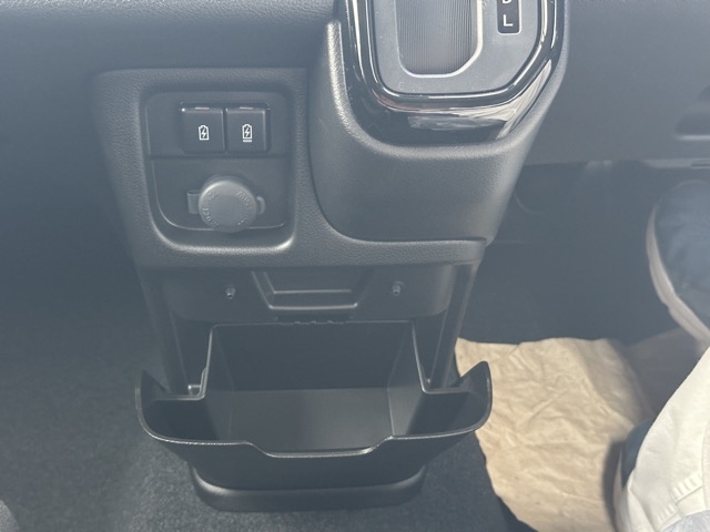 ソリオ(スズキ)新車見本展示無 23