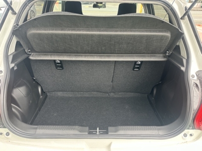 スイフトスポーツ(スズキ)中古車 内外装写真他