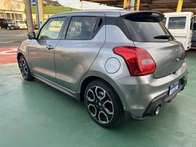 スイフトスポーツ(スズキ)中古車 後方