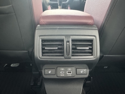 WRX S4(スバル)中古車 内外装写真他