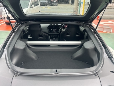 フェアレディZ(ニッサン)登録済未使用車 内外装写真他