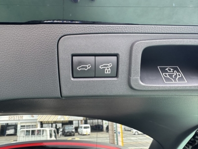 クラウンスポーツ(トヨタ)中古車 内外装写真他１