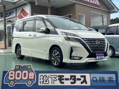 セレナ(ニッサン)中古車 全体