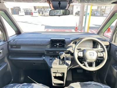 ステップワゴン(ホンダ)登録済未使用車 内外装写真