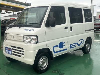 ミニキャブミーブ(三菱)中古車 前方