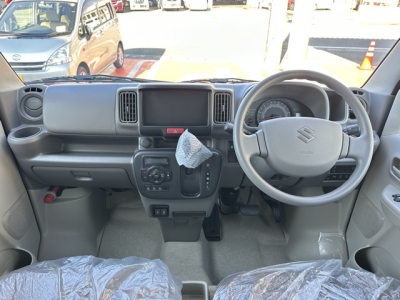 エブリイバン(スズキ)届出済未使用車 内外装写真