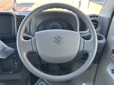 エブリイバン(スズキ)届出済未使用車 内外装写真他