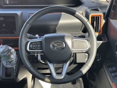 タントファンクロス(ダイハツ)中古車 内外装写真