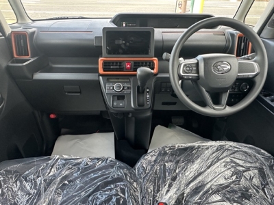 タントファンクロス(ダイハツ)届出済未使用車 内外装写真