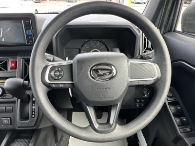 タフト(ダイハツ)届出済未使用車 内外装写真