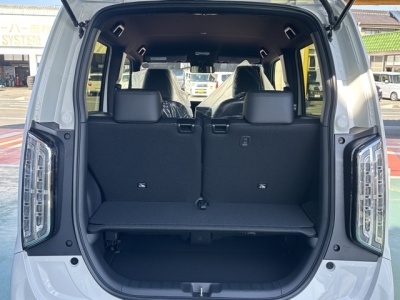 N-WGN(ホンダ)届出済未使用車 内外装写真他1