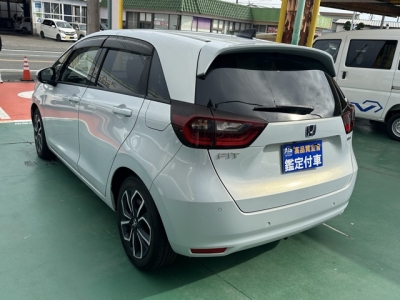 フィット(ホンダ)中古車 後方