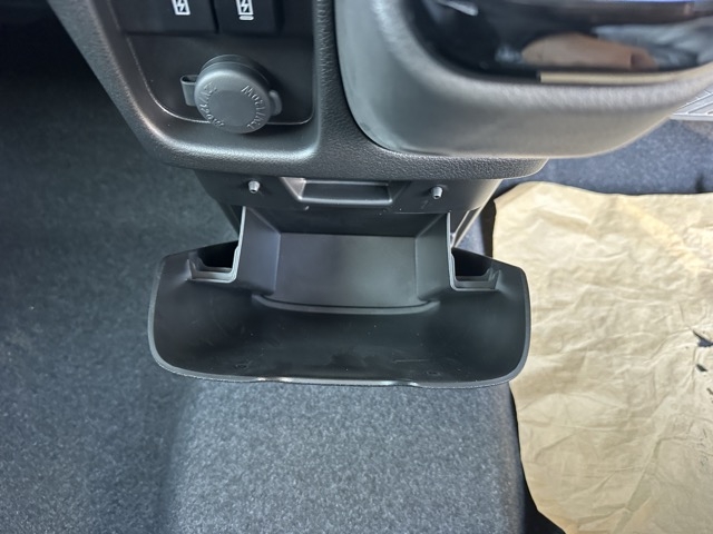 ソリオ(スズキ)登録済未使用車 17