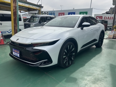 クラウンクロスオーバー(トヨタ)中古車 前方