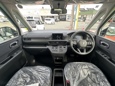 ステップワゴン(ホンダ)登録済未使用車 内外装写真