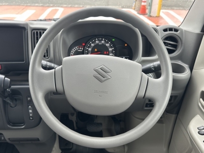 エブリイバン(スズキ)届出済未使用車 内外装写真