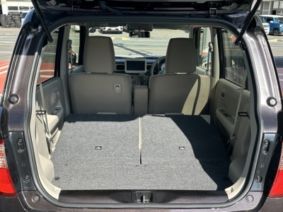 ラパン(スズキ)ディーラ-試乗車 内外装写真他１