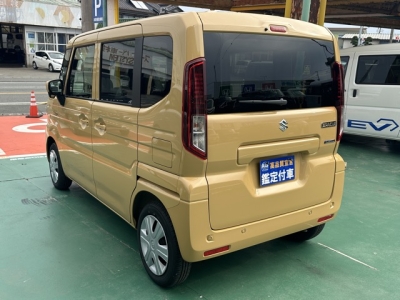 新型スペーシア(スズキ)届出済未使用車 後方