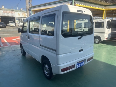 ミニキャブミーブ(三菱)中古車 後方