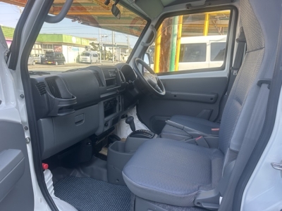 ミニキャブミーブ(三菱)中古車 前席内装