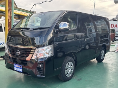 キャラバン(ニッサン)登録済未使用車 前方