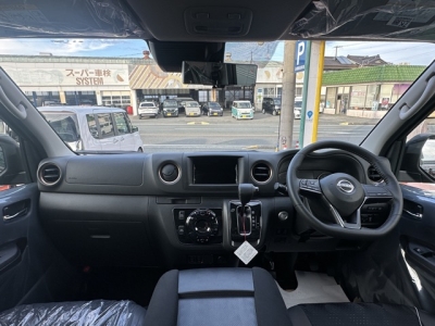 キャラバン(ニッサン)登録済未使用車 内外装写真