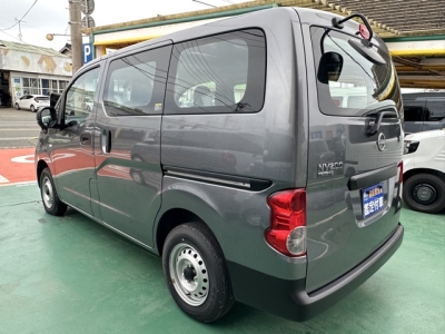 NV200バネットバン(ニッサン)登録済未使用車 後方