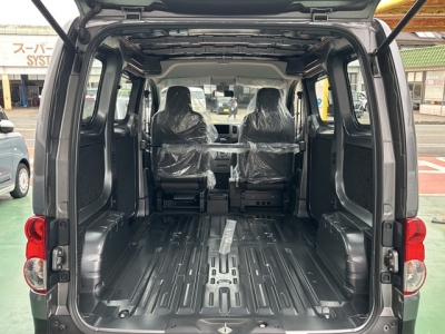 NV200バネットバン(ニッサン)登録済未使用車 内外装写真他１