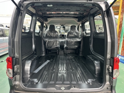 NV200バネットバン(ニッサン)登録済未使用車 内外装写真他１