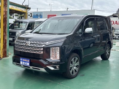 デリカD:5 4WD(三菱)レンタＵＰ 前方